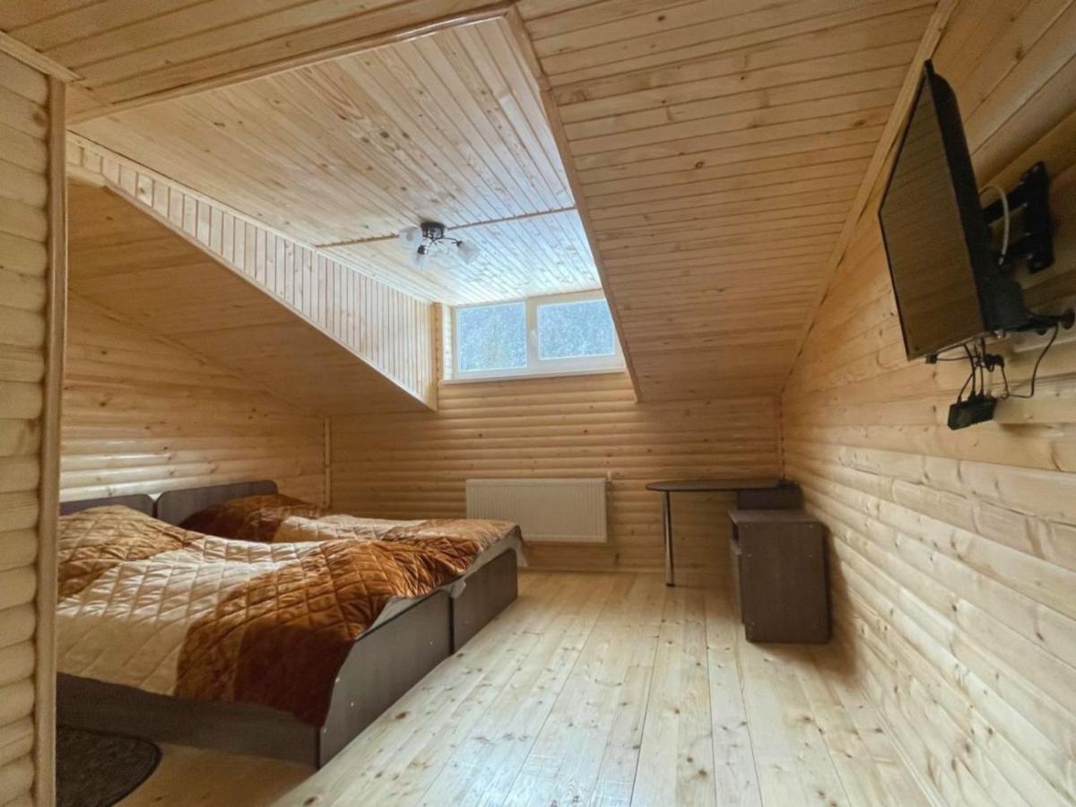 Apart-Hotel Orlan Микуличин Екстериор снимка