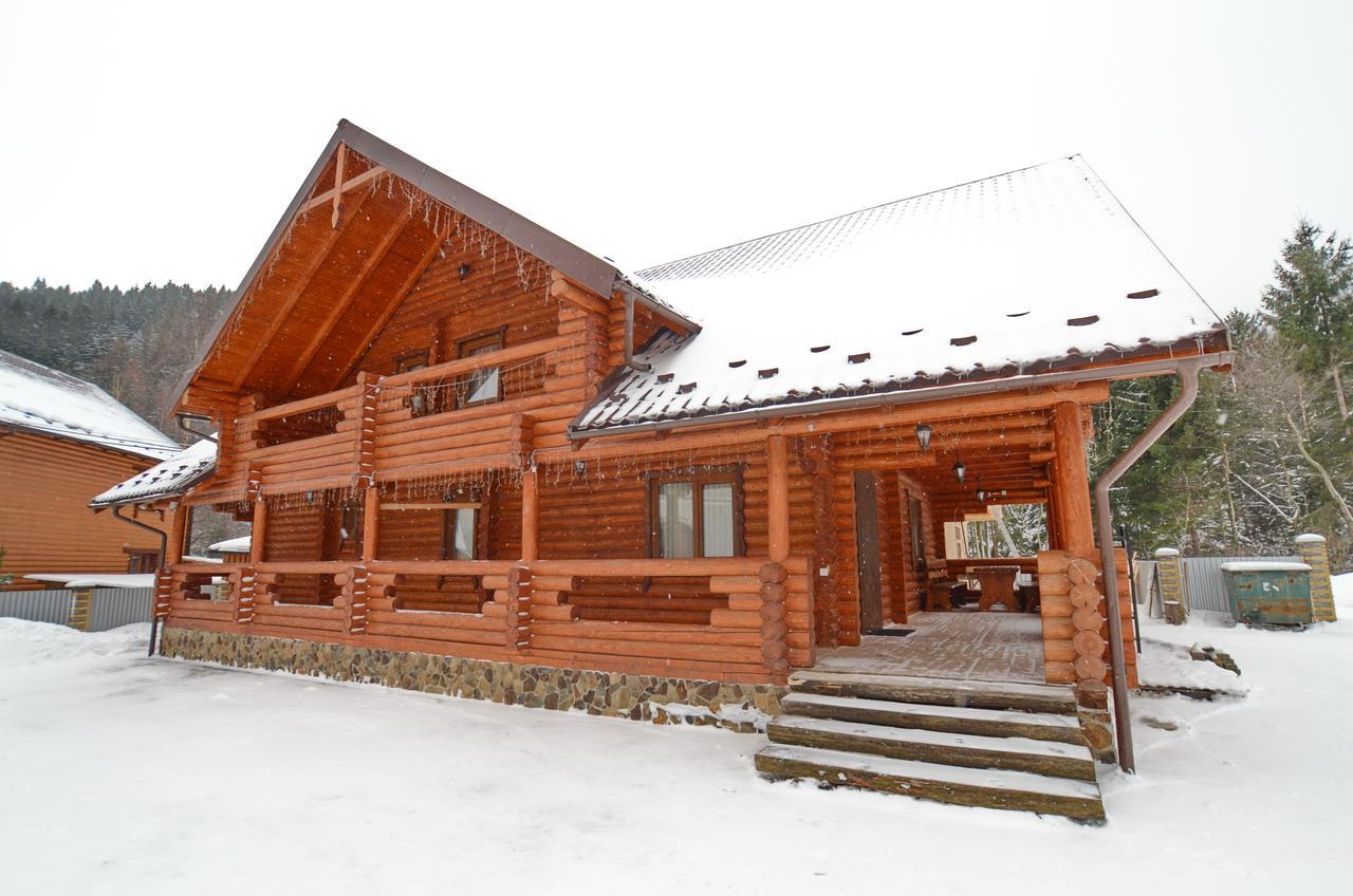 Apart-Hotel Orlan Микуличин Екстериор снимка